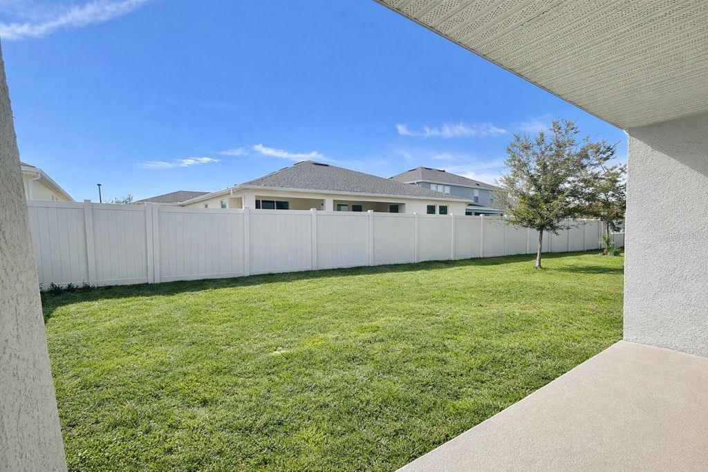 Photo of 975 Vineyard Ridge Road, Minneola, FL 34715 (MLS # S5144187)