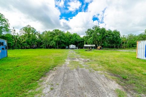 2241 BLUE FISH PLACE GENEVA FL 32732
