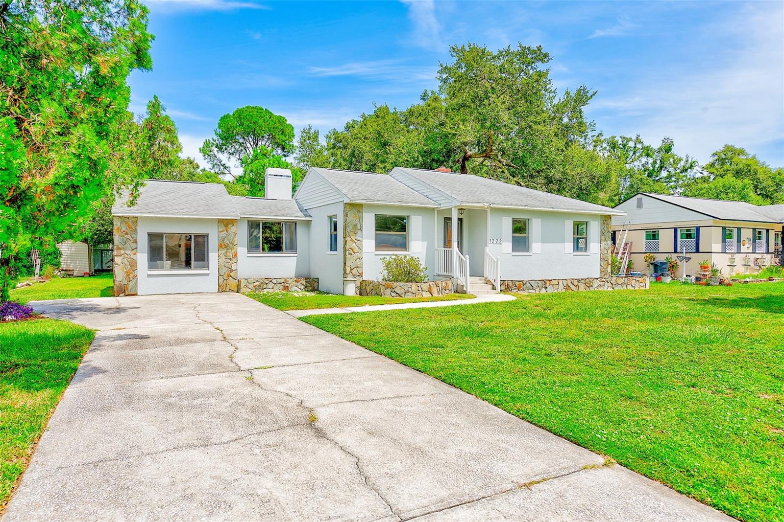 1222 SEMINOLE STREET