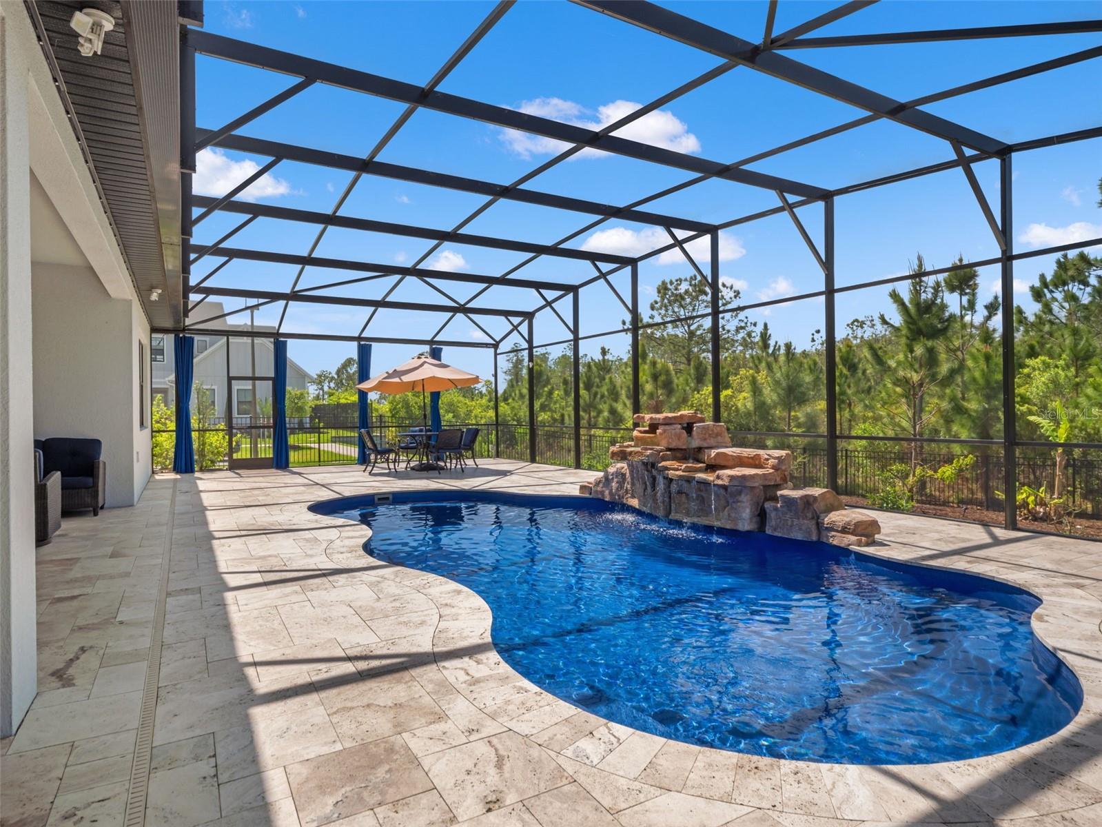 LAUREL POINTE PH 1 - Residential