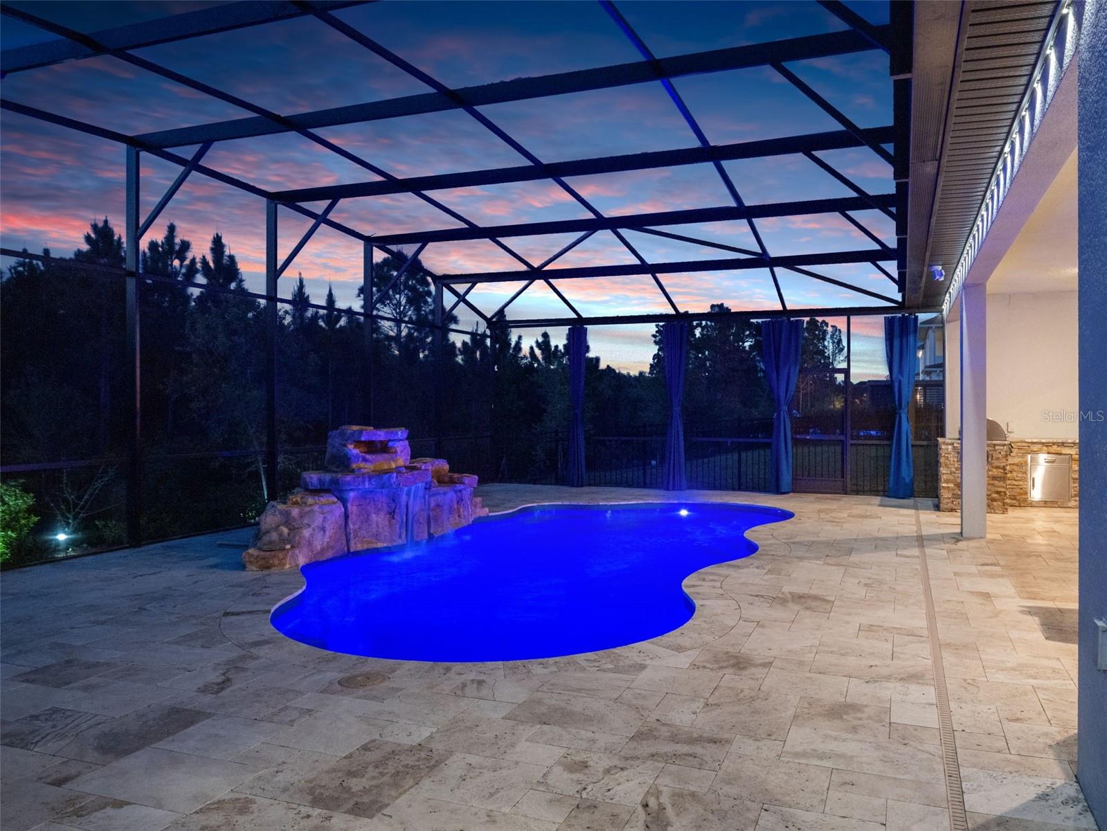 LAUREL POINTE PH 1 - Residential