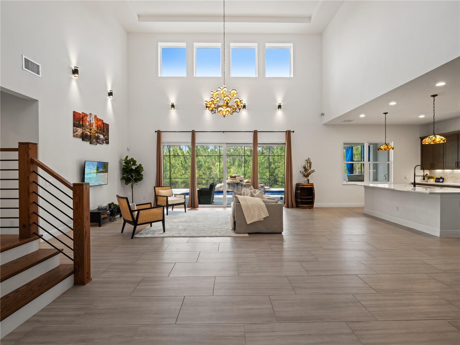 LAUREL POINTE PH 1 - Residential