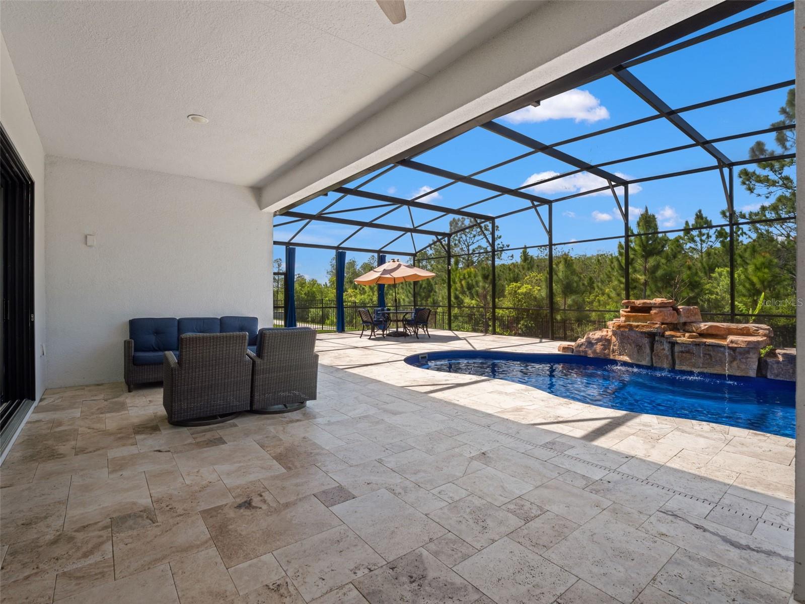 LAUREL POINTE PH 1 - Residential