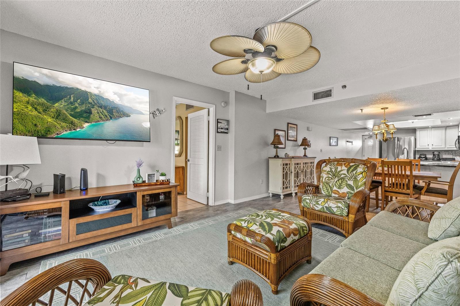 MADEIRA PLACE CONDO - Residential