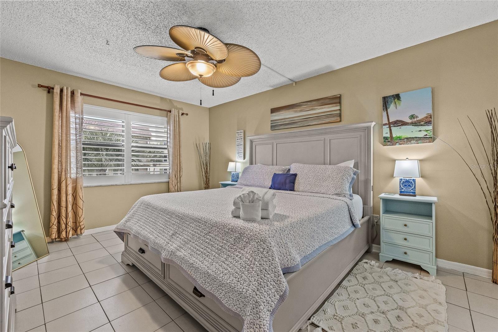 MADEIRA PLACE CONDO - Residential