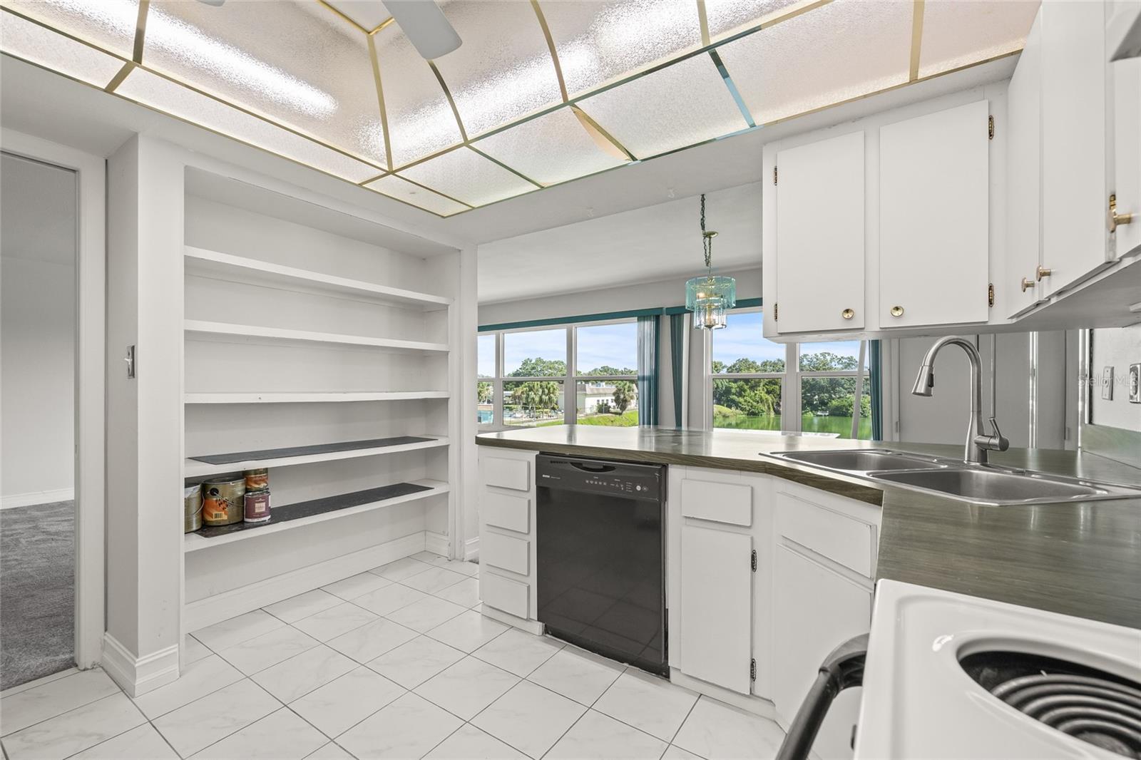 MADEIRA PLACE CONDO - Residential