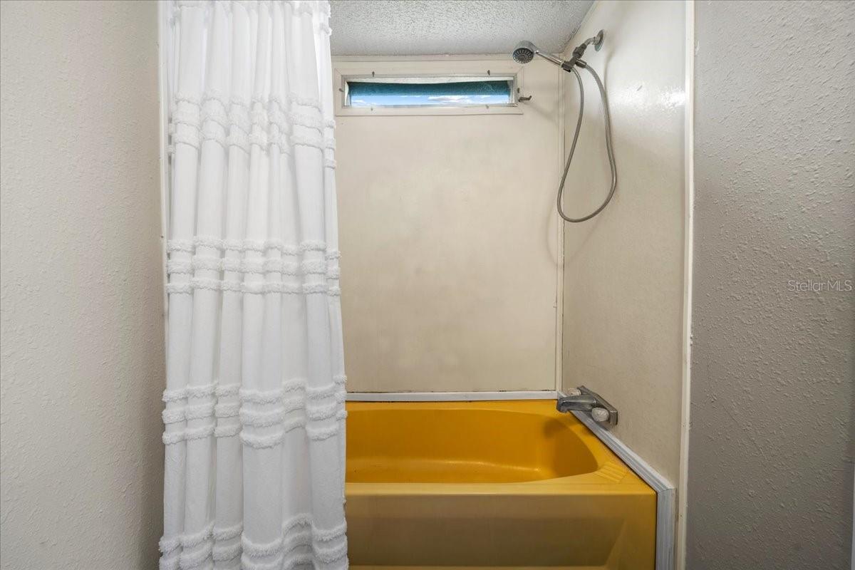 GREEN ACRES ADD - Residential