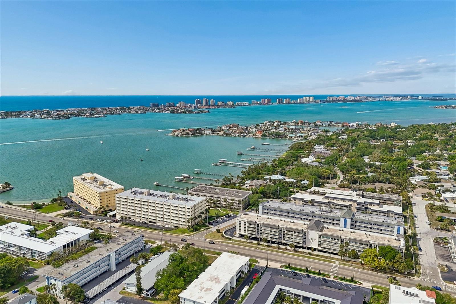 EAST HOUSE-WEST HOUSE CONDO - Residential