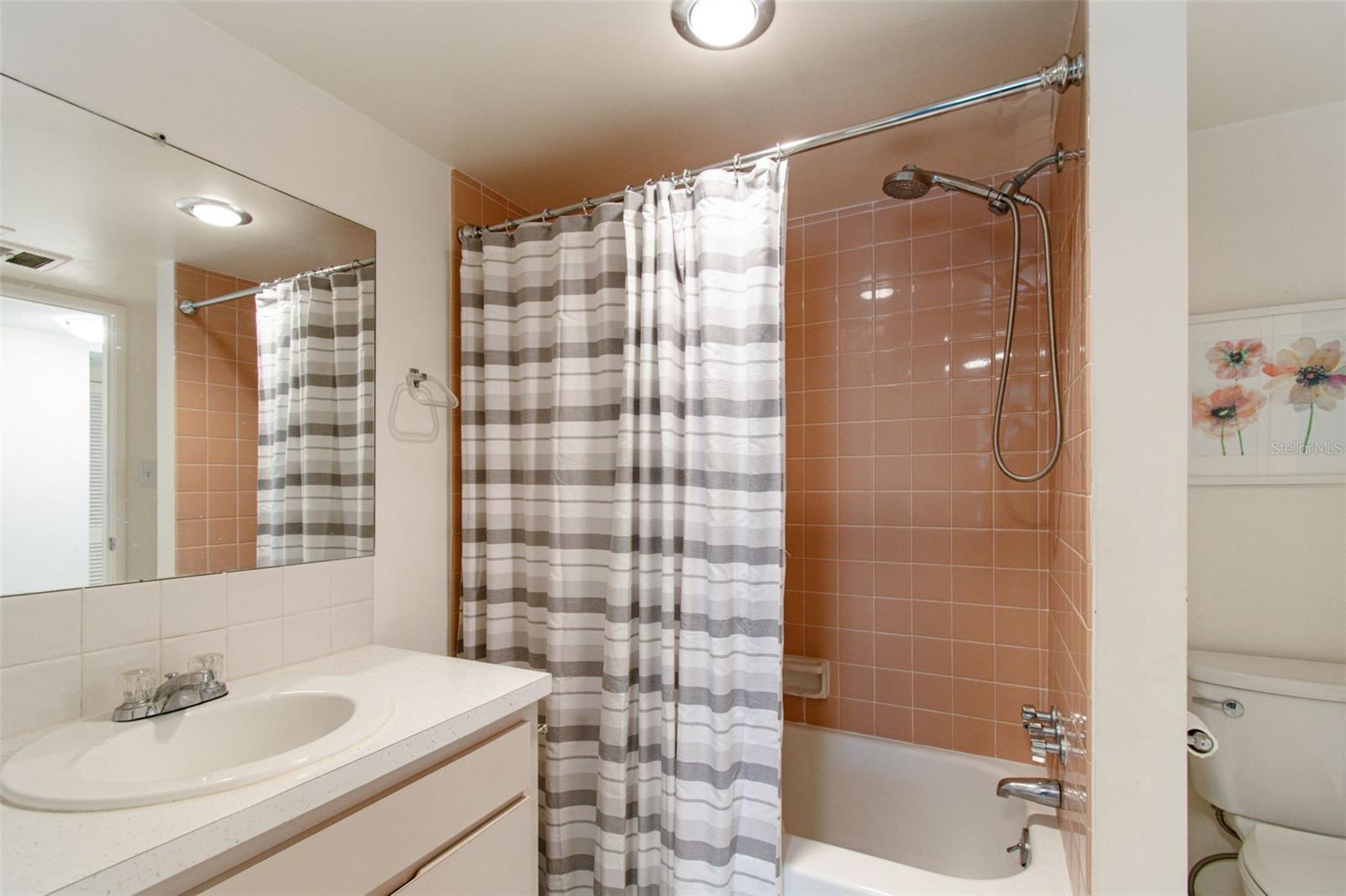 EAST HOUSE-WEST HOUSE CONDO - Residential