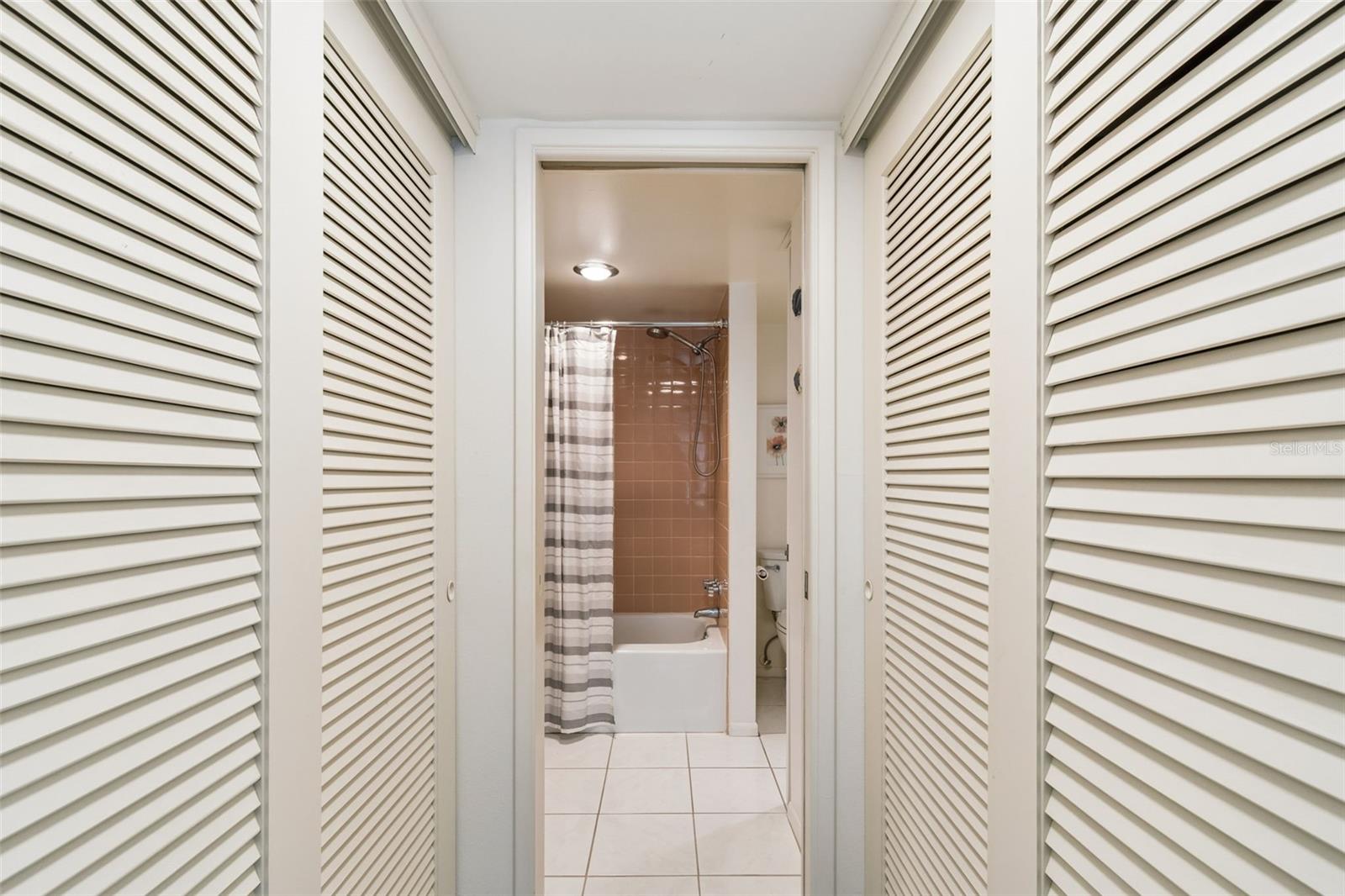 EAST HOUSE-WEST HOUSE CONDO - Residential