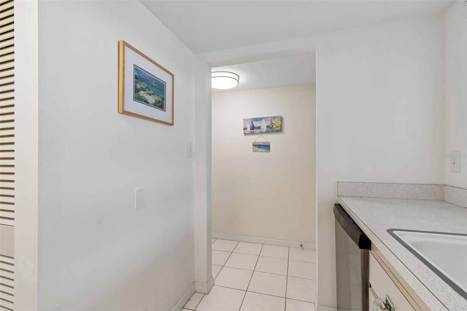 EAST HOUSE-WEST HOUSE CONDO - Residential