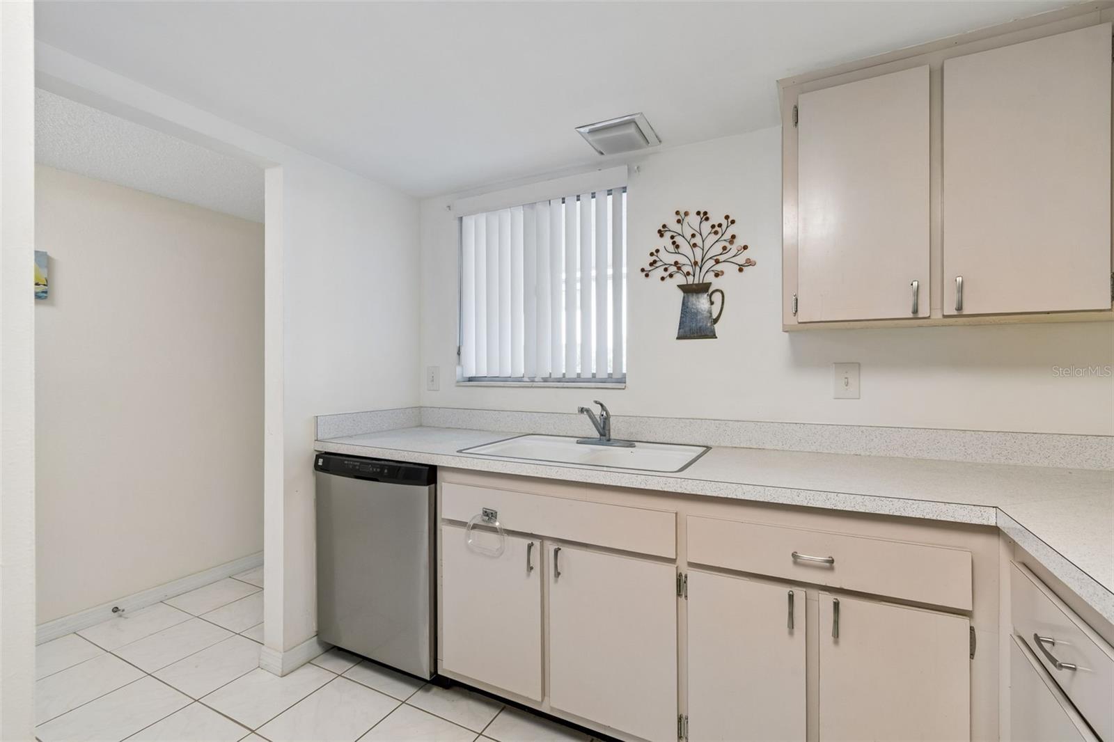 EAST HOUSE-WEST HOUSE CONDO - Residential