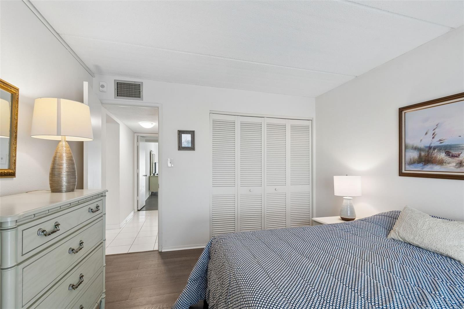 EAST HOUSE-WEST HOUSE CONDO - Residential