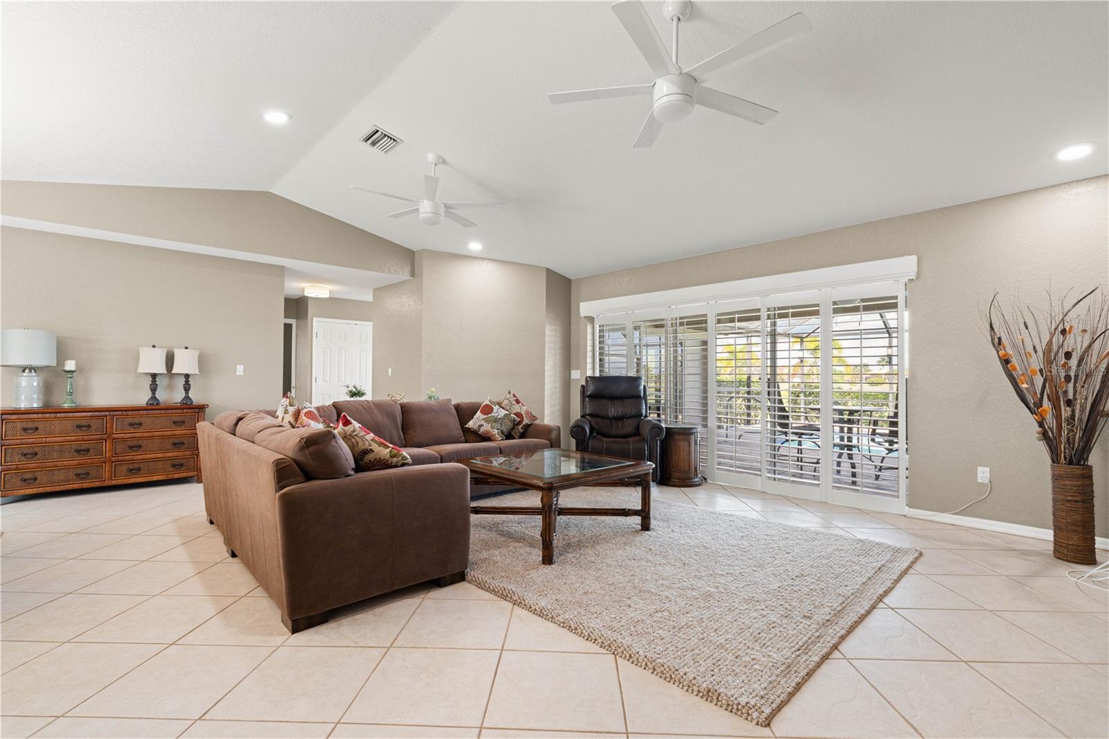 PUNTA GORDA ISLES SEC 15 - Residential