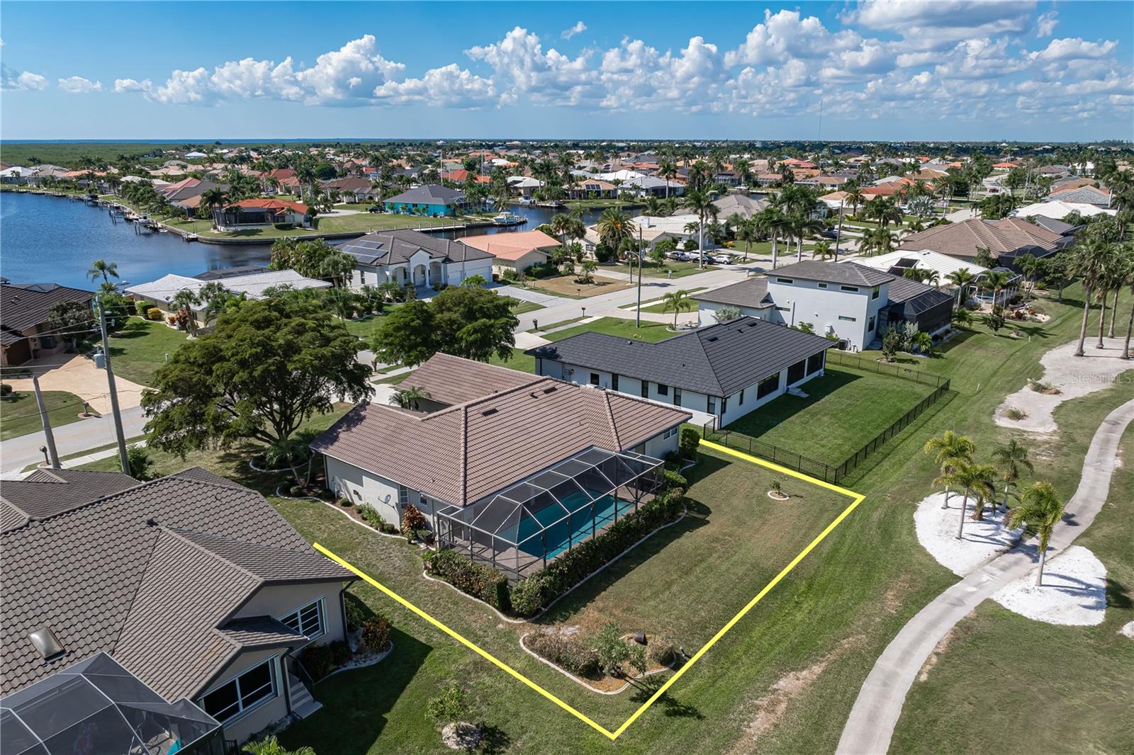 PUNTA GORDA ISLES SEC 15 - Residential