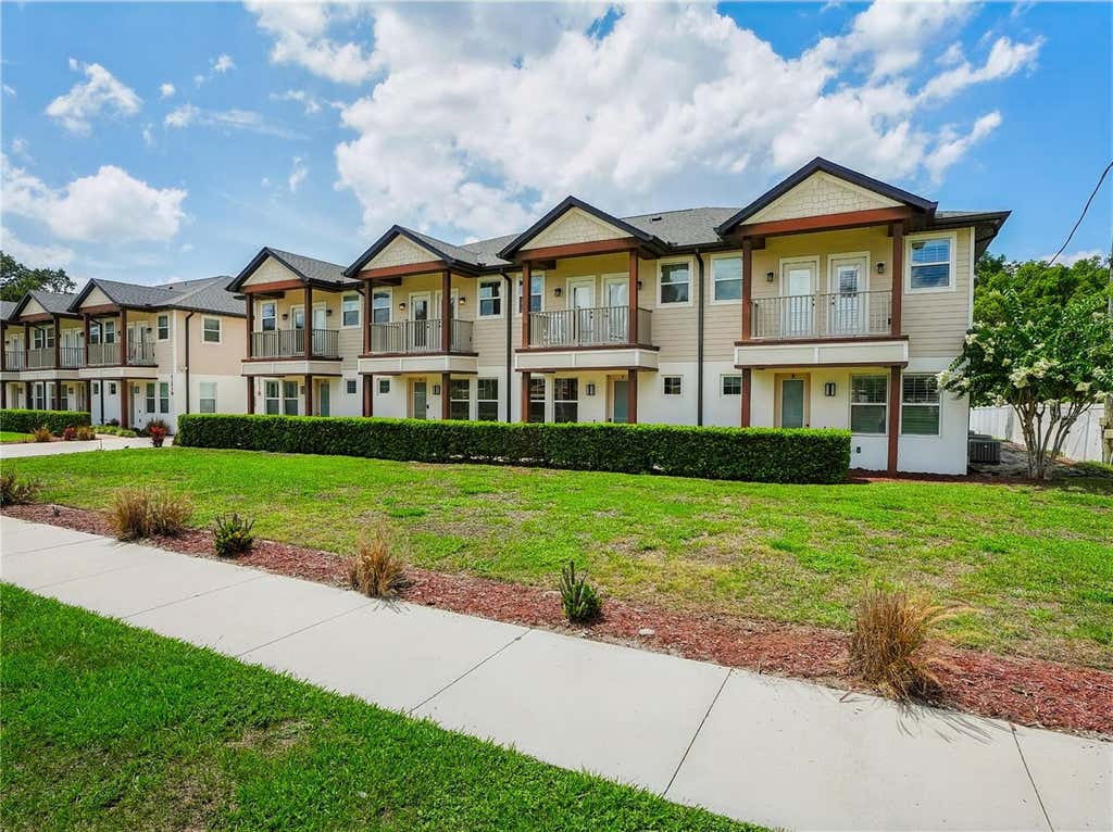 Photo of 2233 E Kaley Avenue #6, Orlando, FL 32806 (MLS # O6417947)