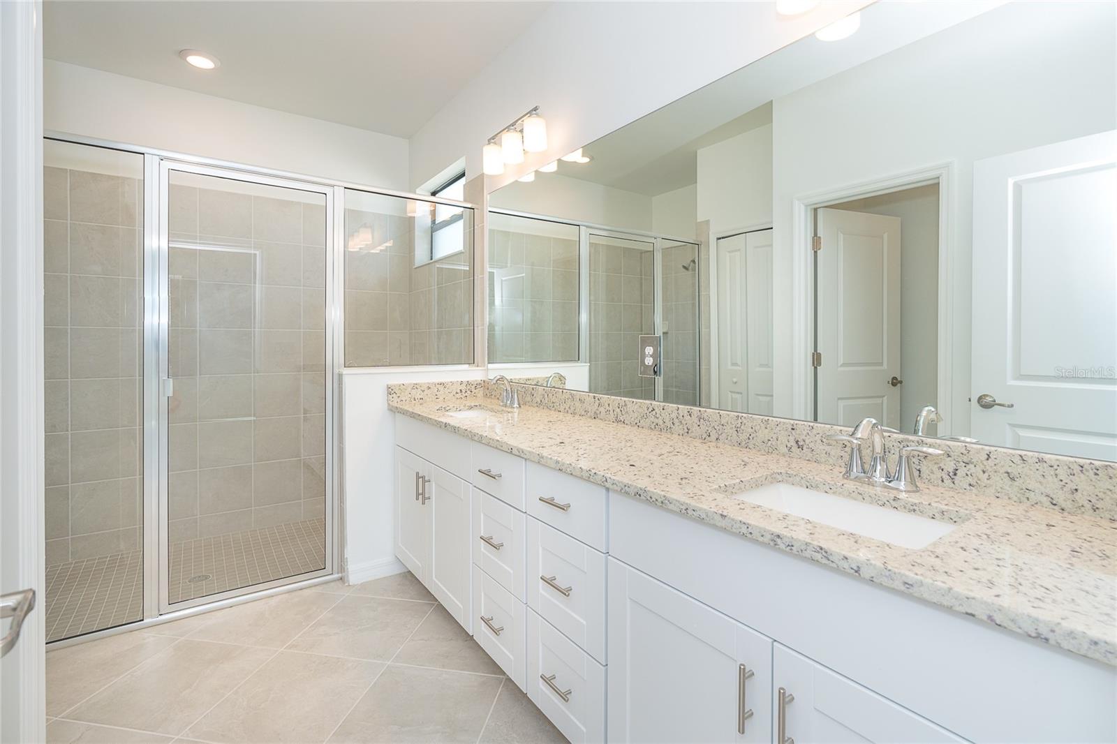 BISCAYNE LNDG NORTH - Residential Lease