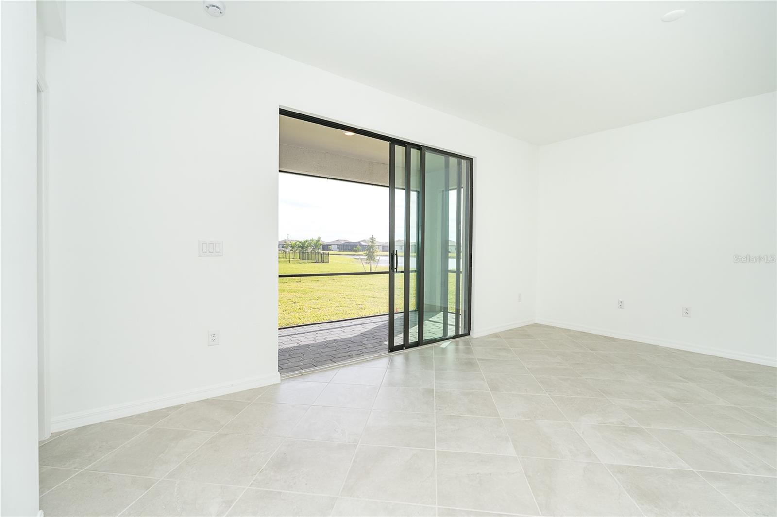 BISCAYNE LNDG NORTH - Residential Lease