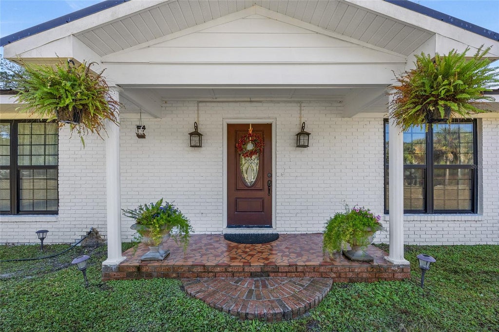 Photo of 172 SW Bradshaw Glen, Lake City, FL 32024 (MLS # GC542477)