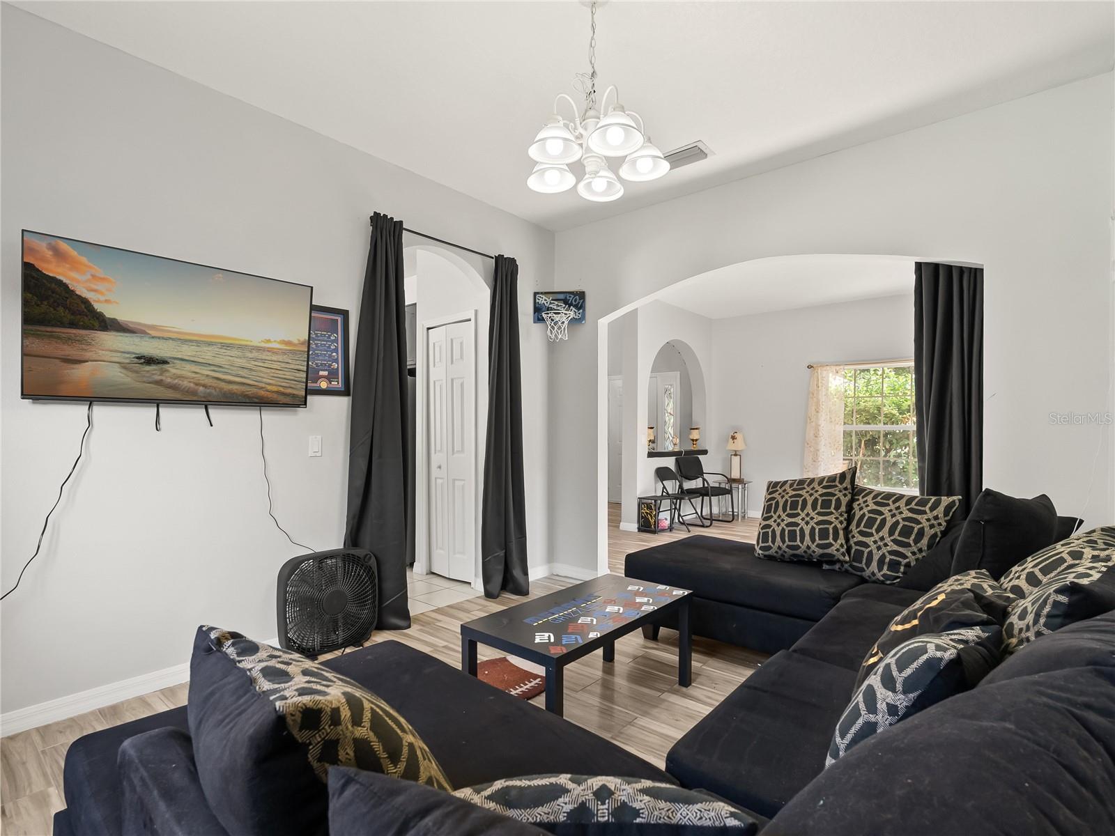 BRIGHTON LAKES PH 1 - Residential