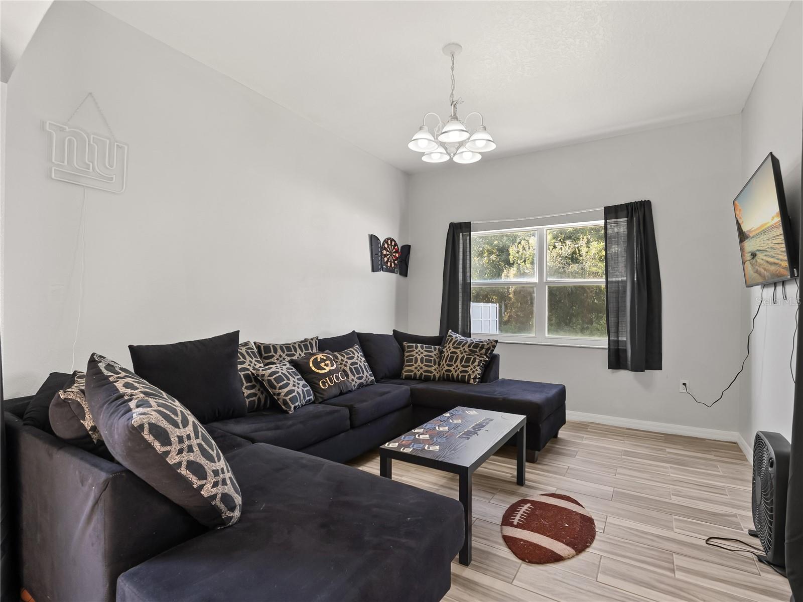 BRIGHTON LAKES PH 1 - Residential