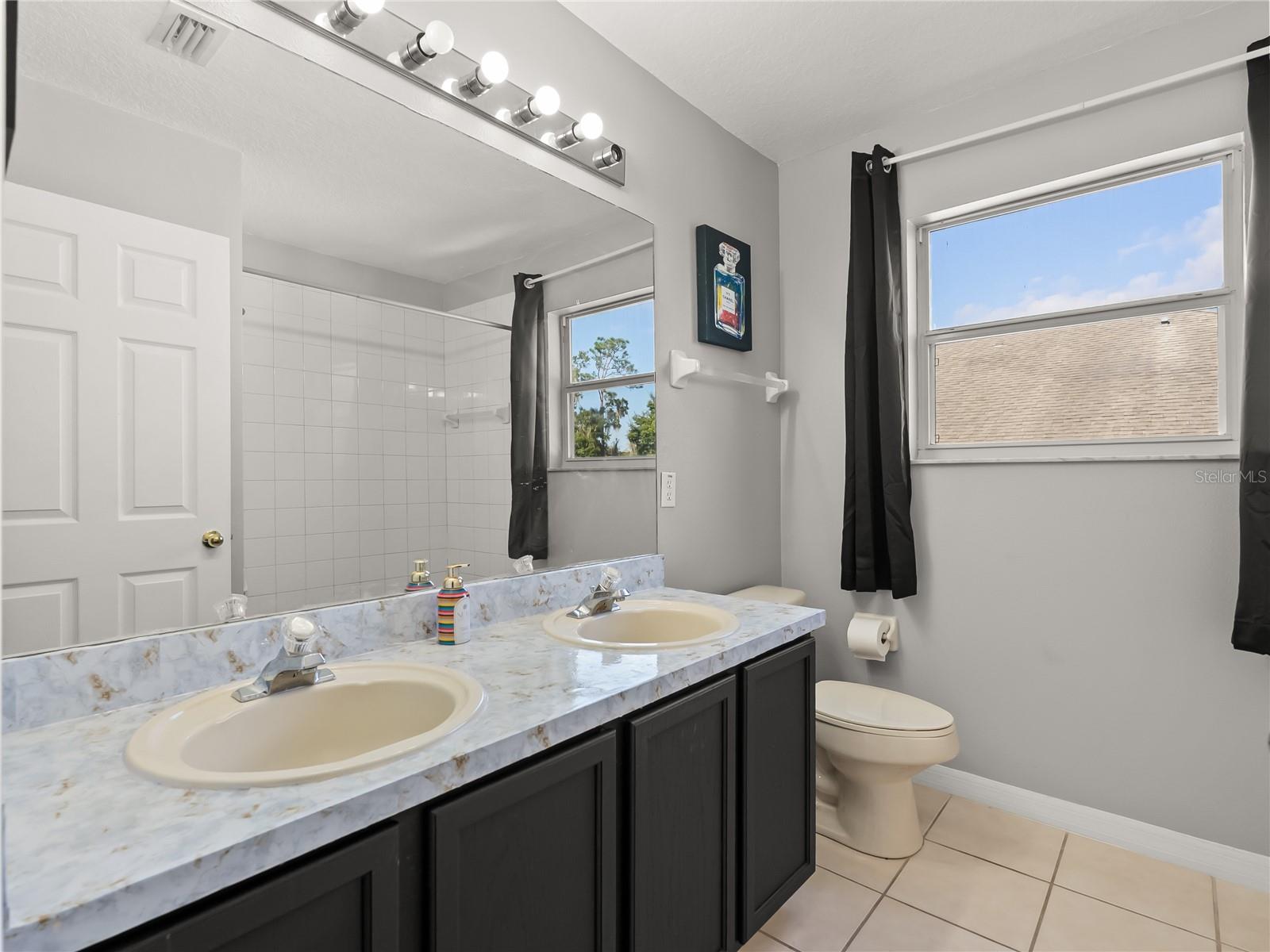 BRIGHTON LAKES PH 1 - Residential