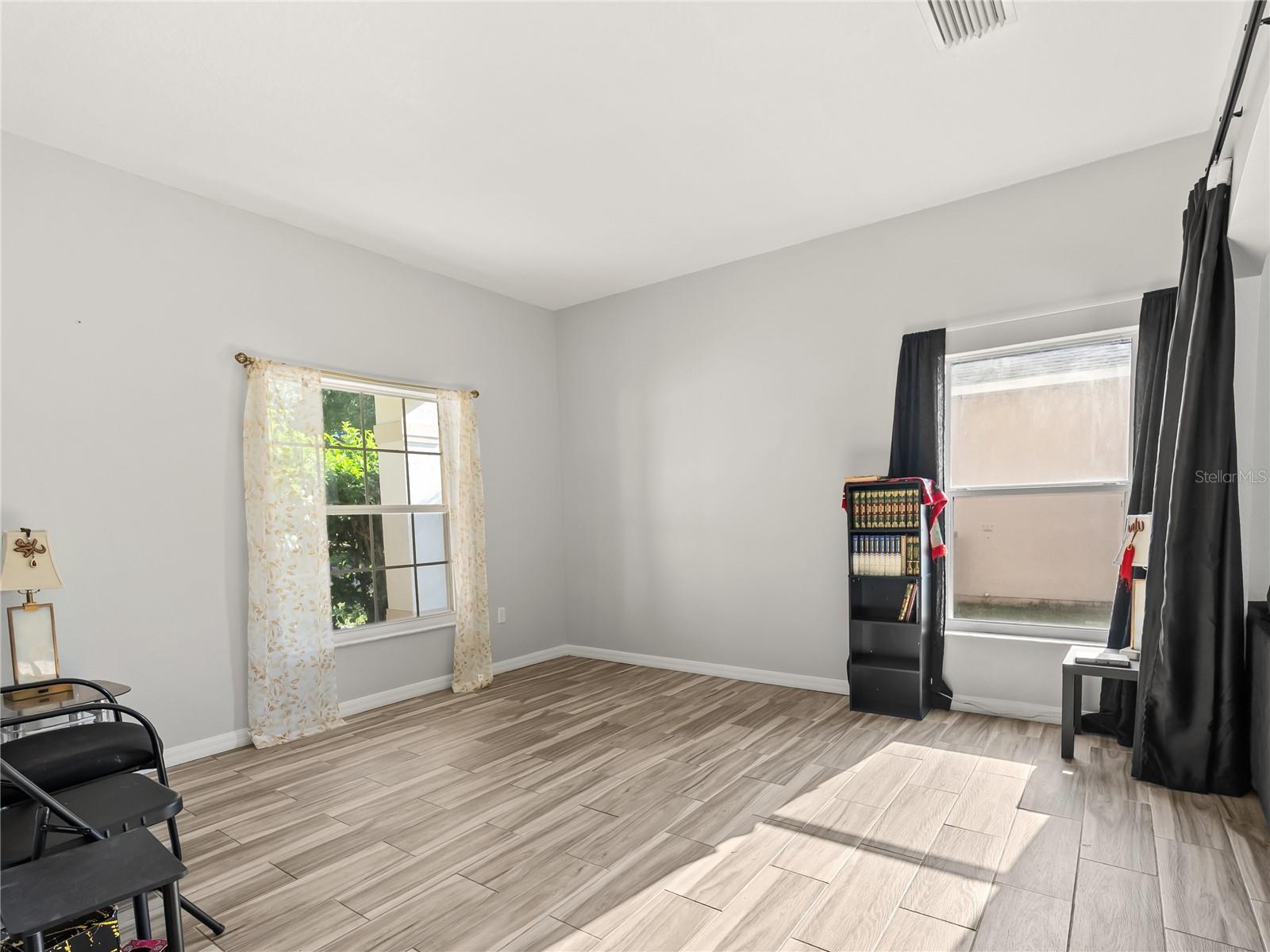 BRIGHTON LAKES PH 1 - Residential