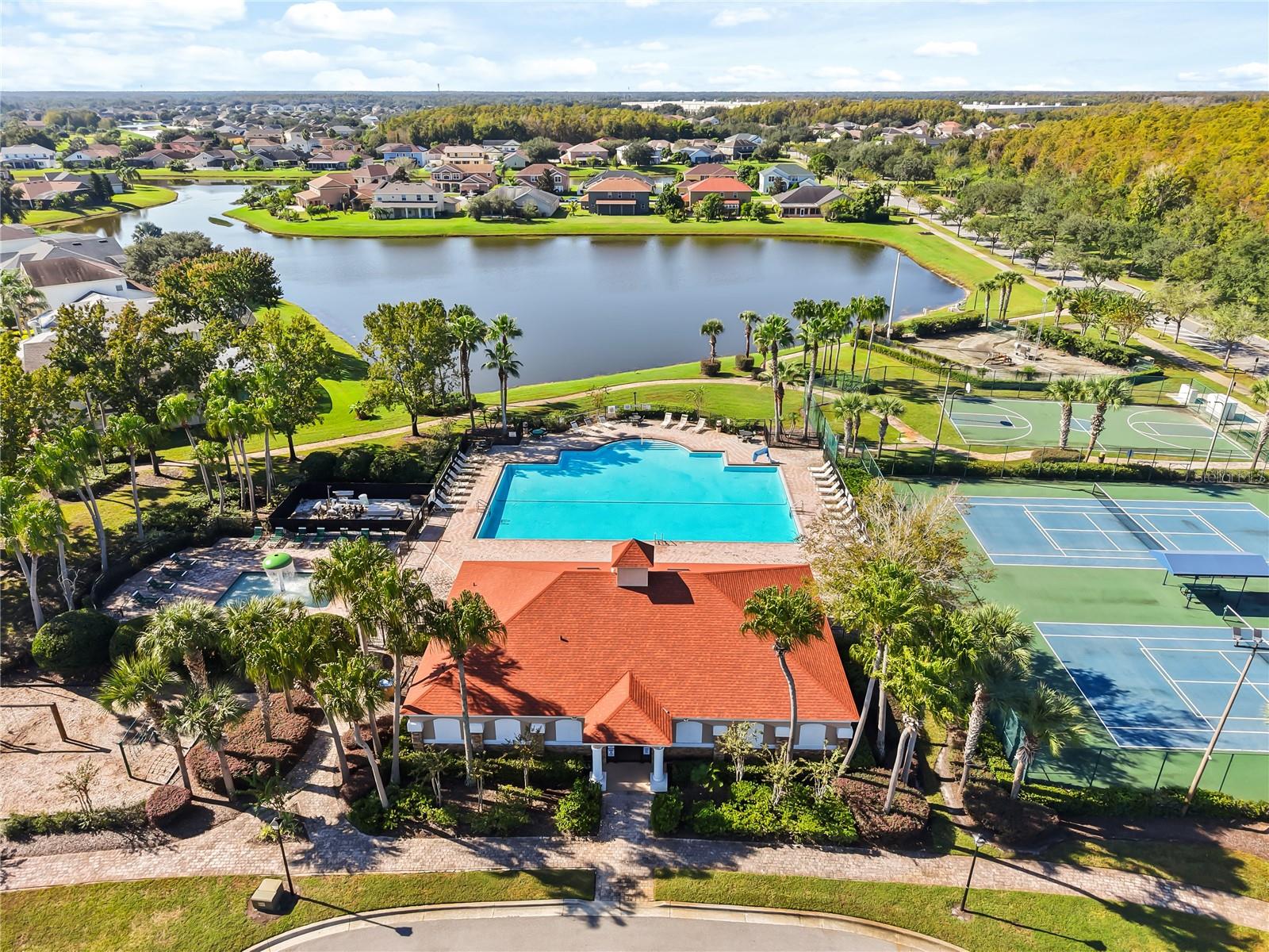 BRIGHTON LAKES PH 1 - Residential