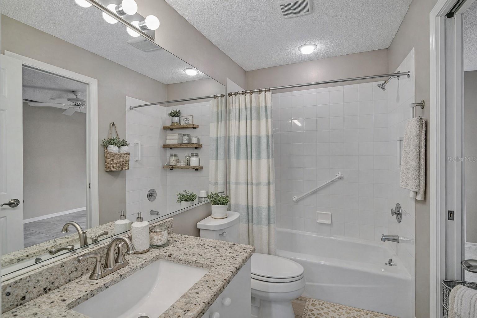 WOODLAKE VILLAS AT PALM-AIRE X - Residential