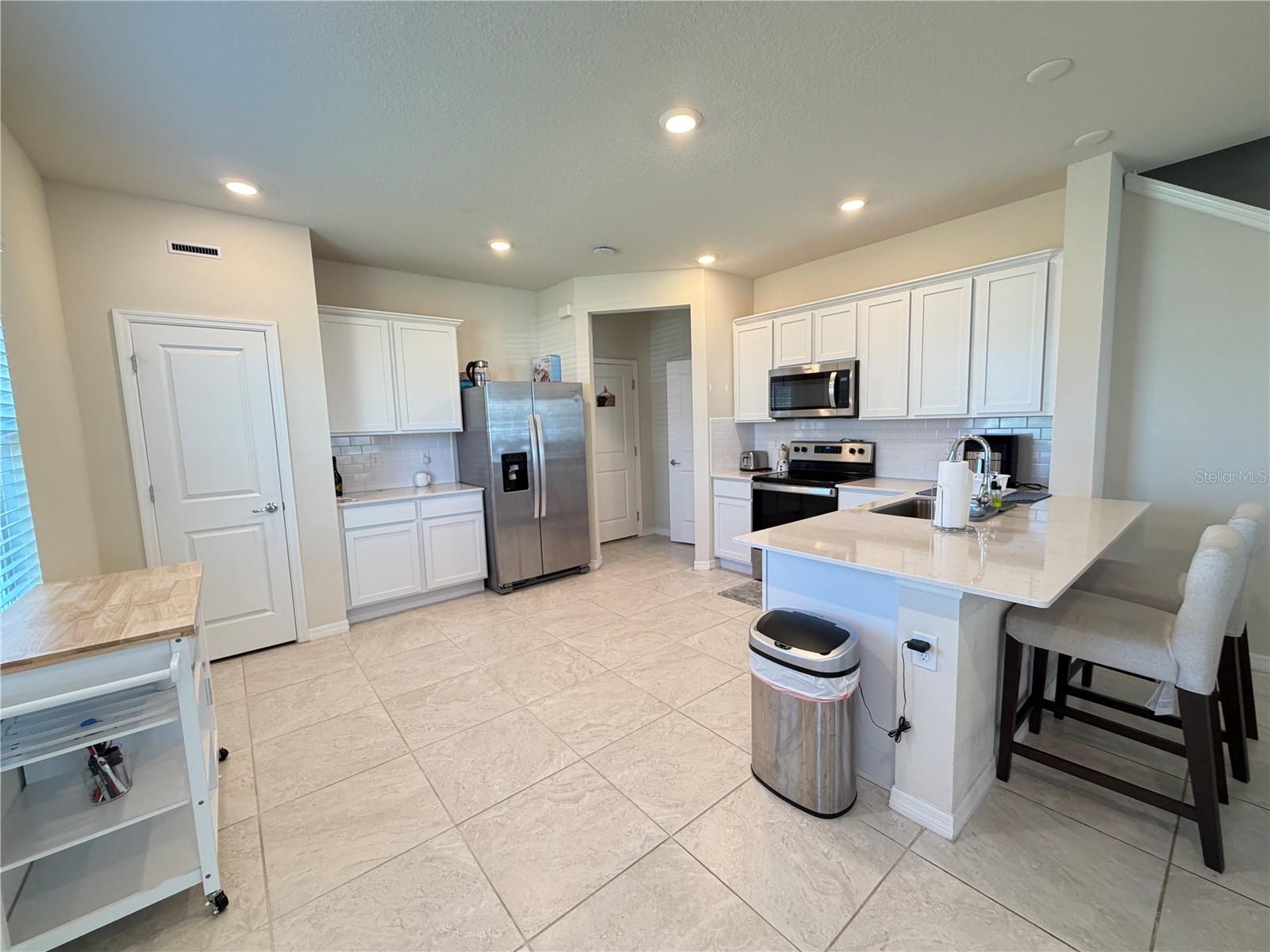 CYPRESS CAY PH 1 - Residential Lease