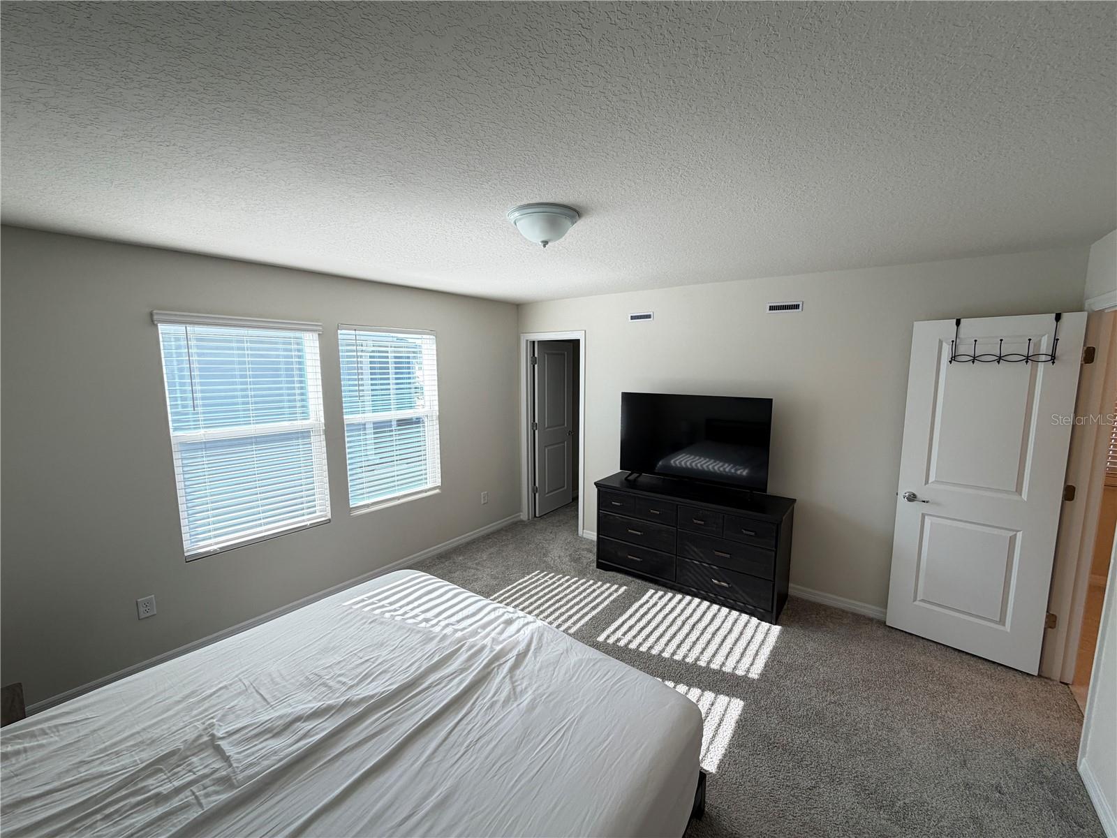 CYPRESS CAY PH 1 - Residential Lease