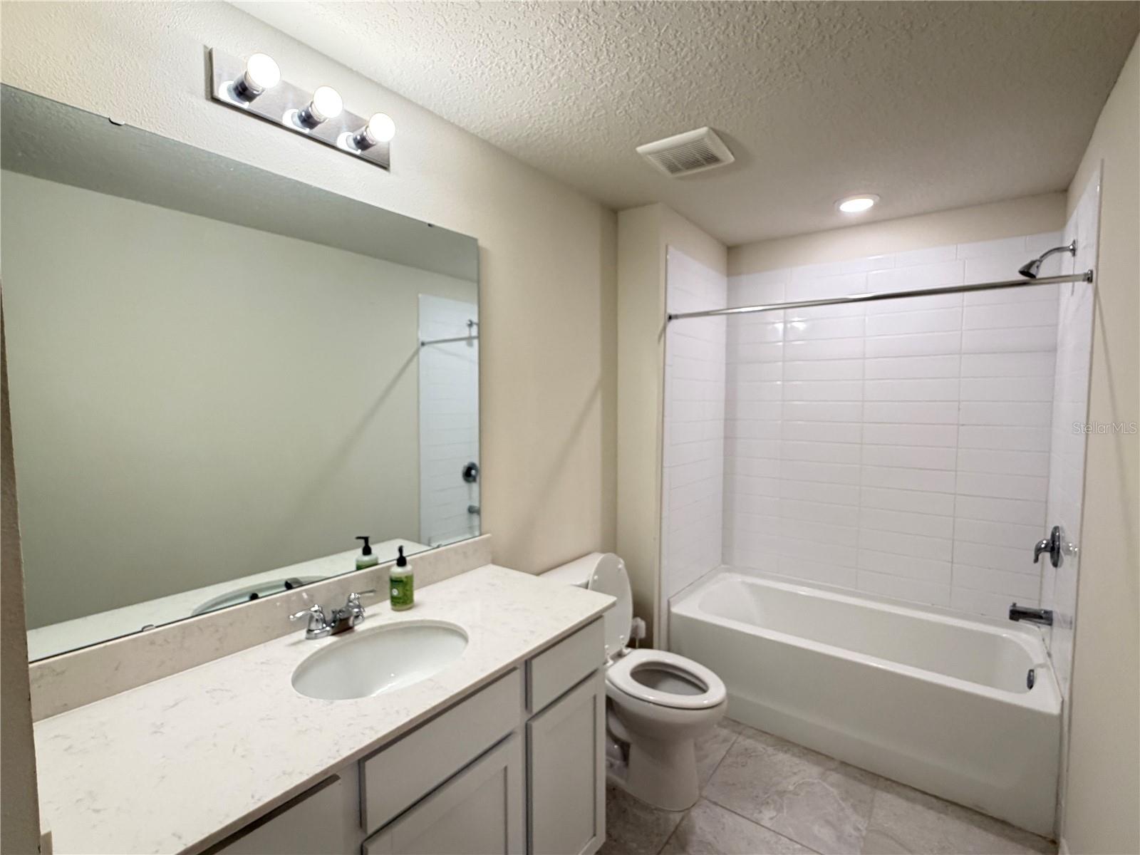 CYPRESS CAY PH 1 - Residential Lease