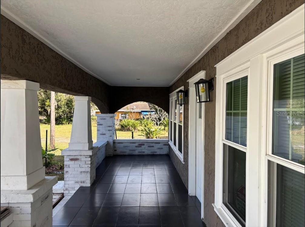 COUNTRY CLUB ESTATES RESUB PT - Residential