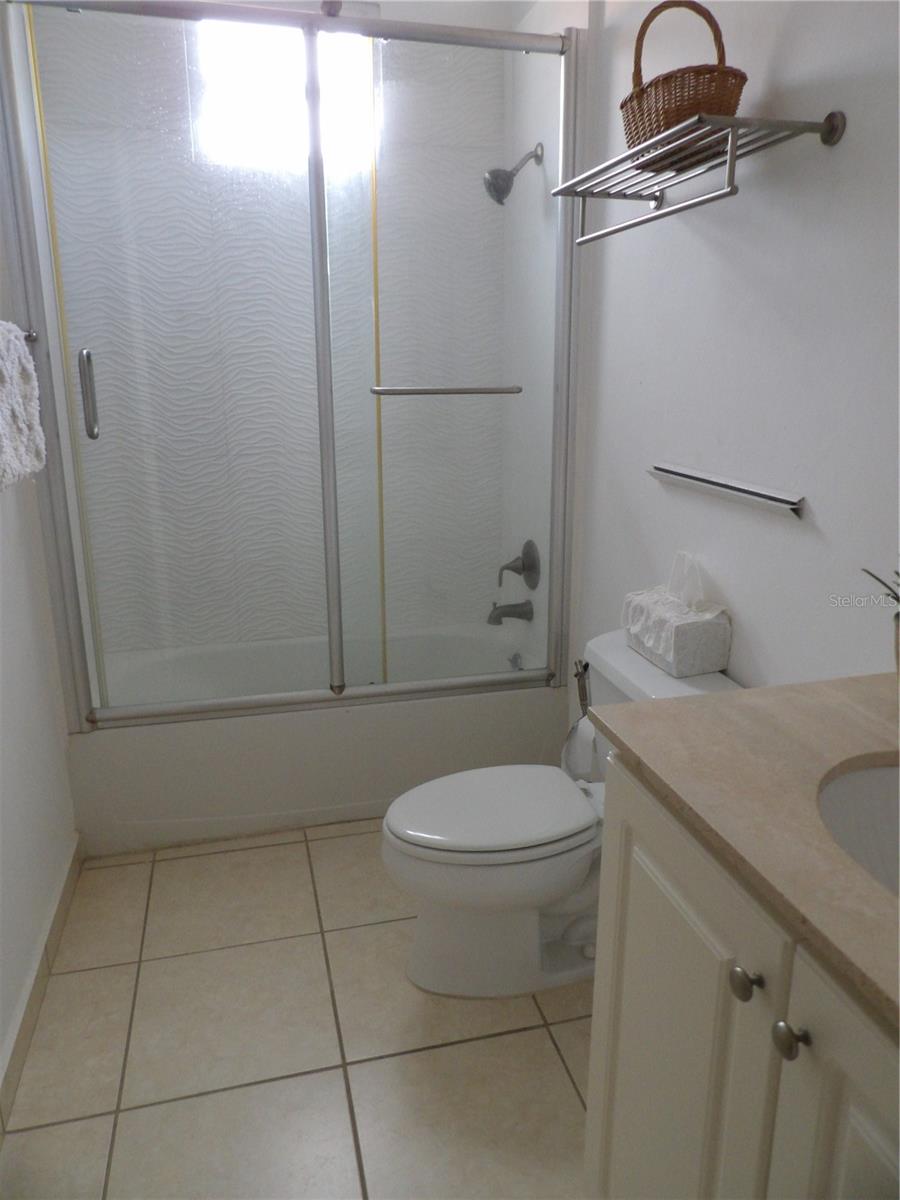 BRIGHTON COUNTRY CLUB - Residential