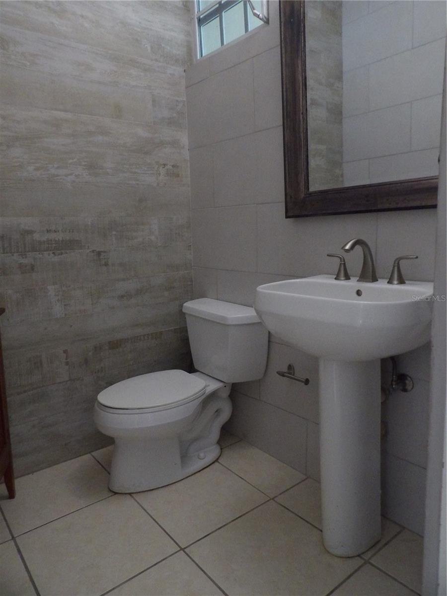 BRIGHTON COUNTRY CLUB - Residential