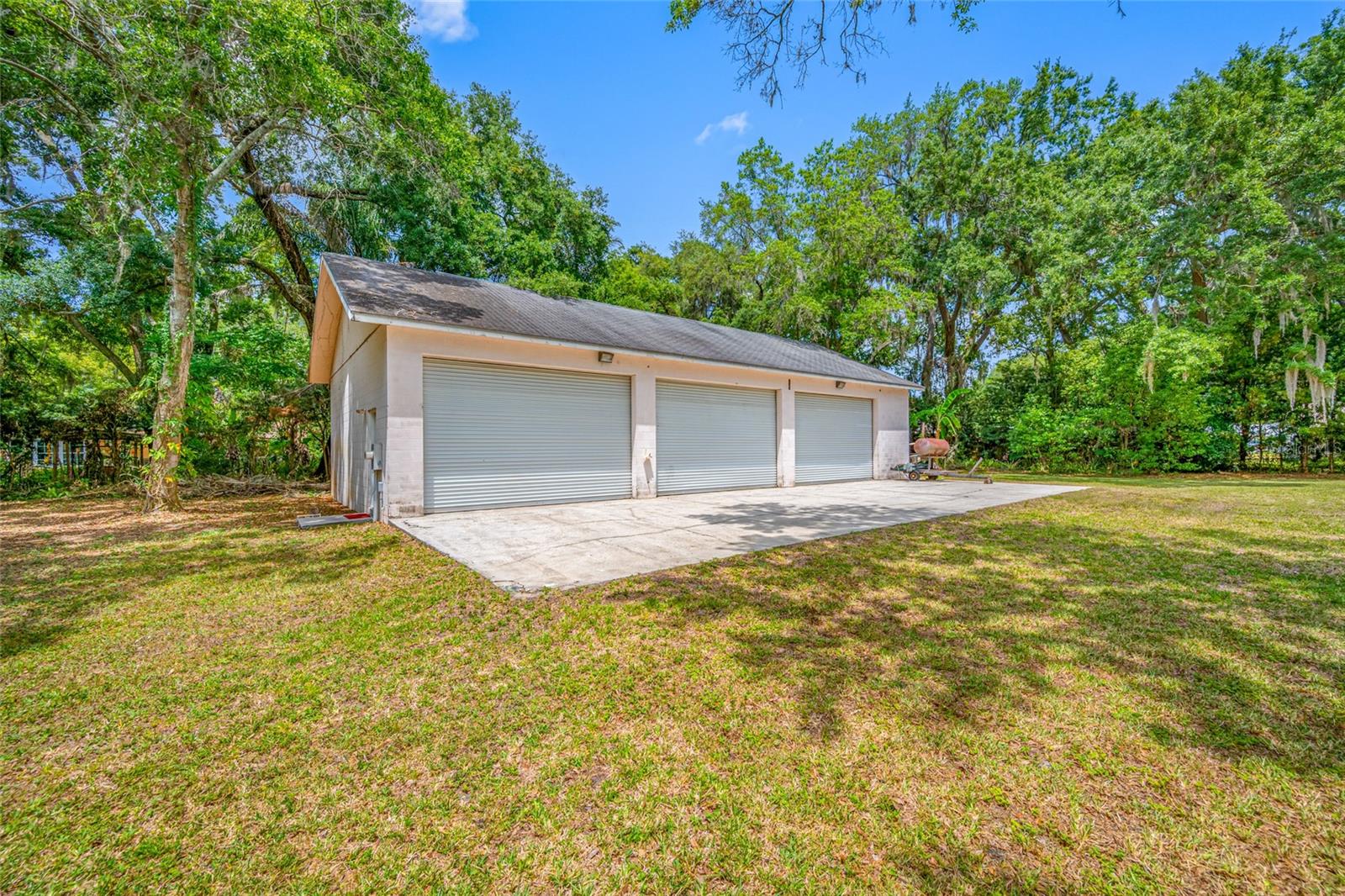 UNPLATTED - Residential
