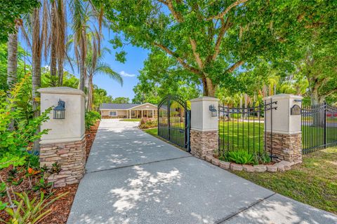 Photo of 15314 Lake Magdalene Boulevard, Tampa, FL 33618 (MLS # TB8505655)