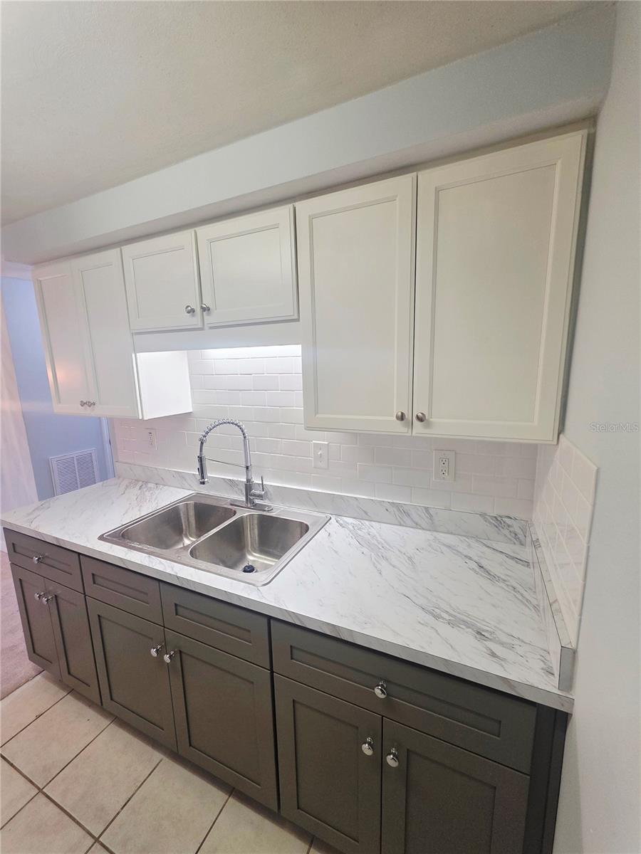 GARDENS BEACON SQUARE - Residential