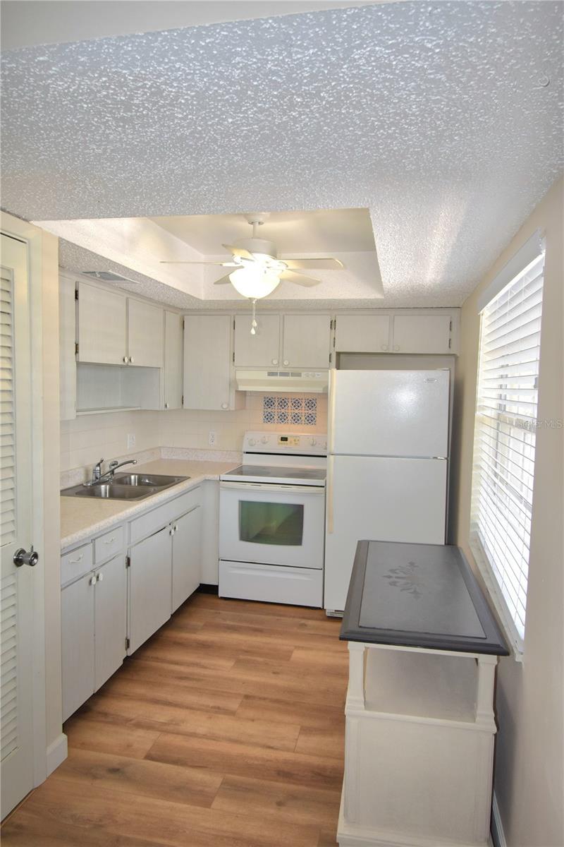 HEATHER LAKE APTS CONDO - Residential