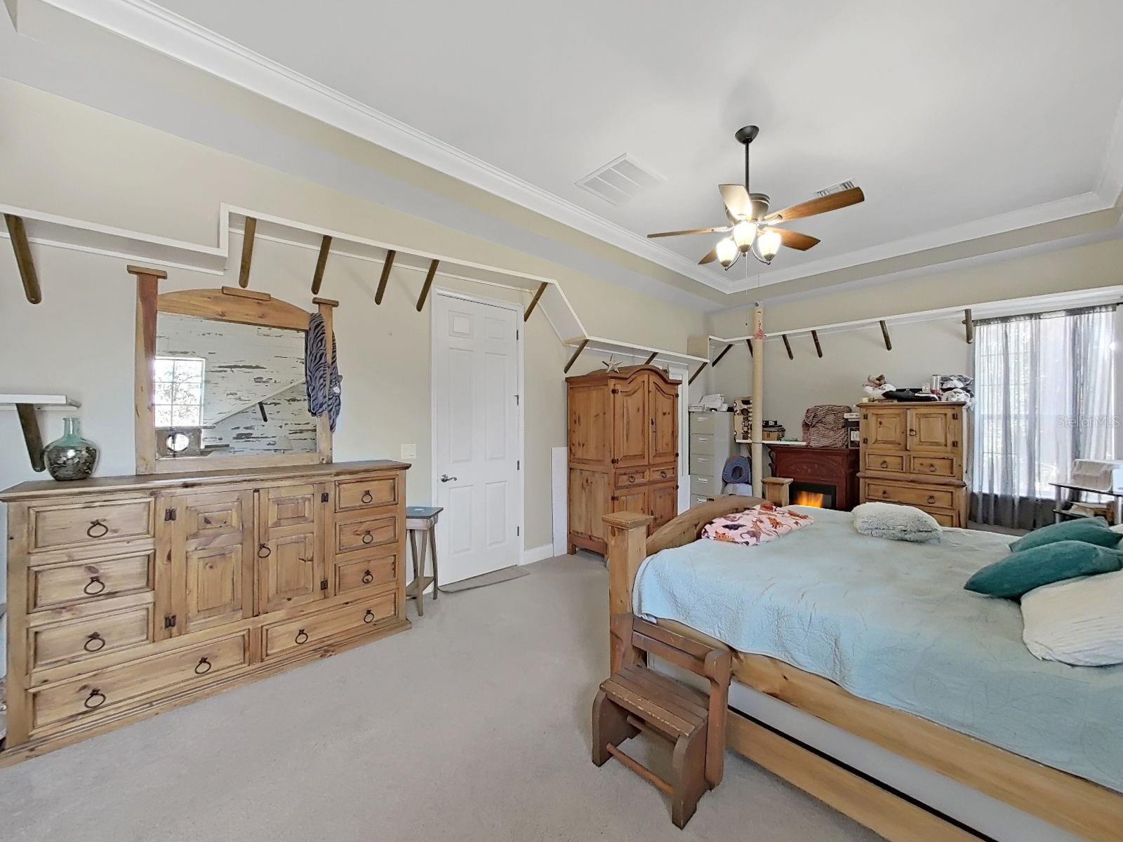 INDIAN OAKS HILLS - Residential