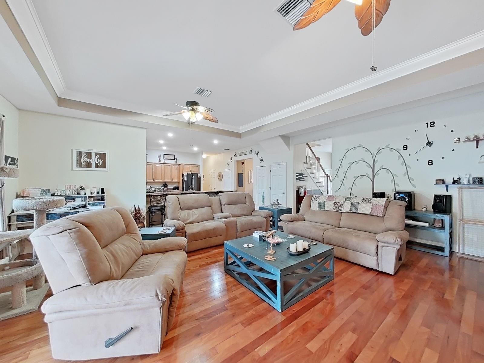 INDIAN OAKS HILLS - Residential