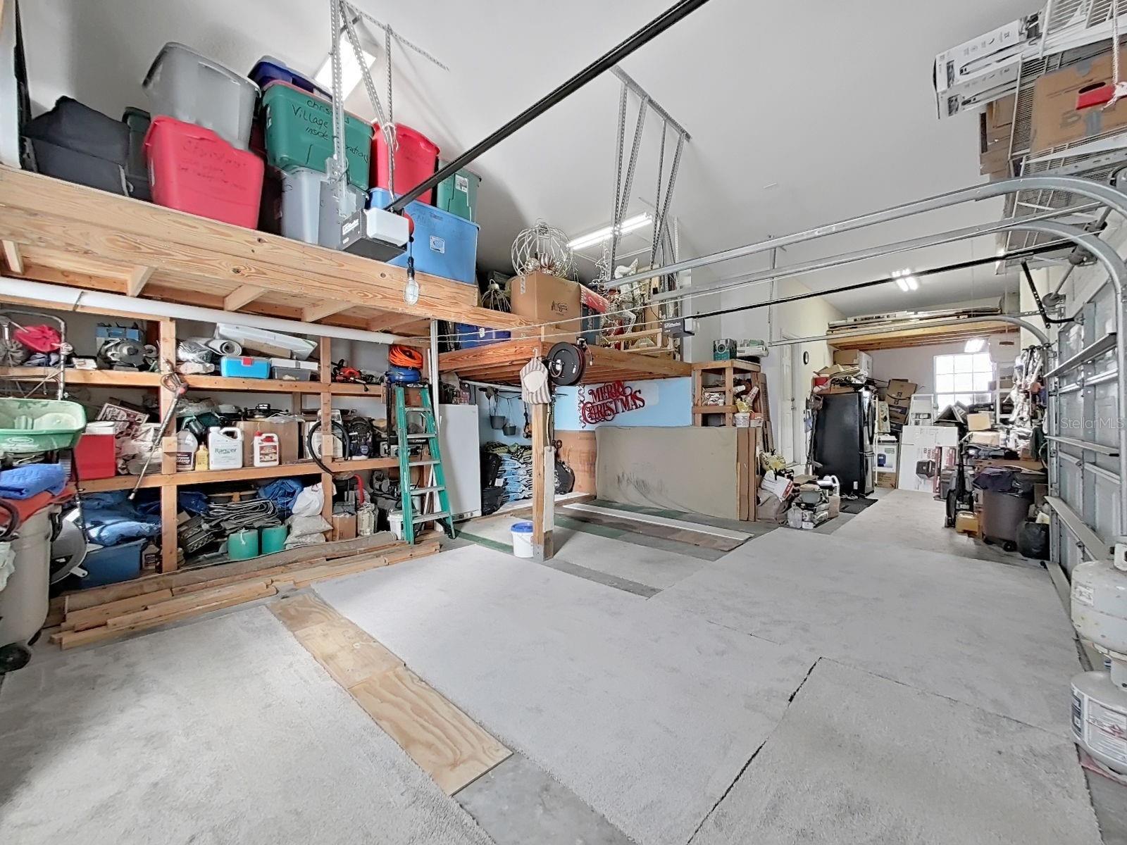 INDIAN OAKS HILLS - Residential