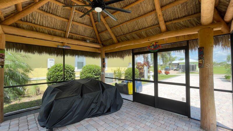 BAY LAKE RESIDENCE - Land