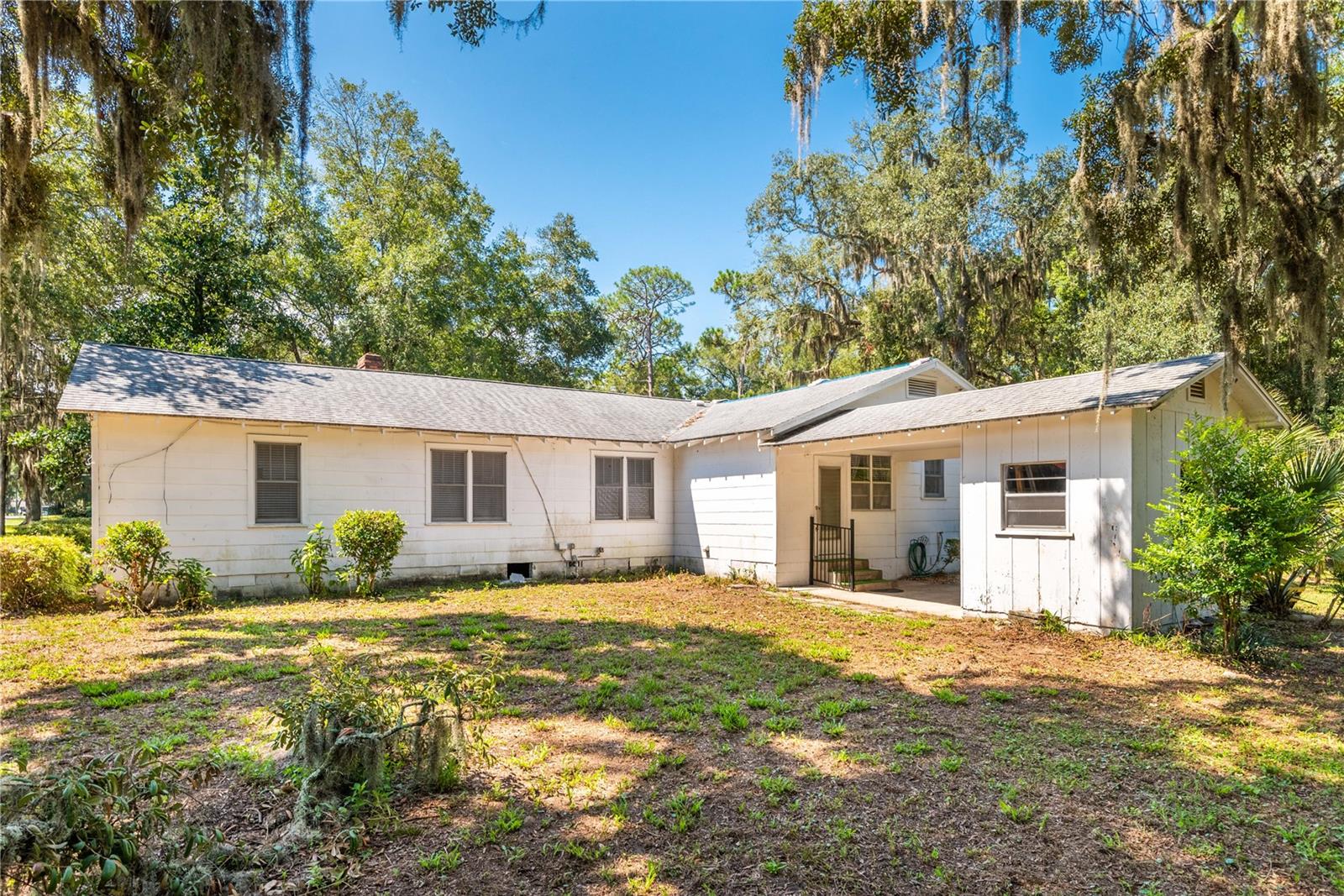 8443 FORT CAROLINE ROAD