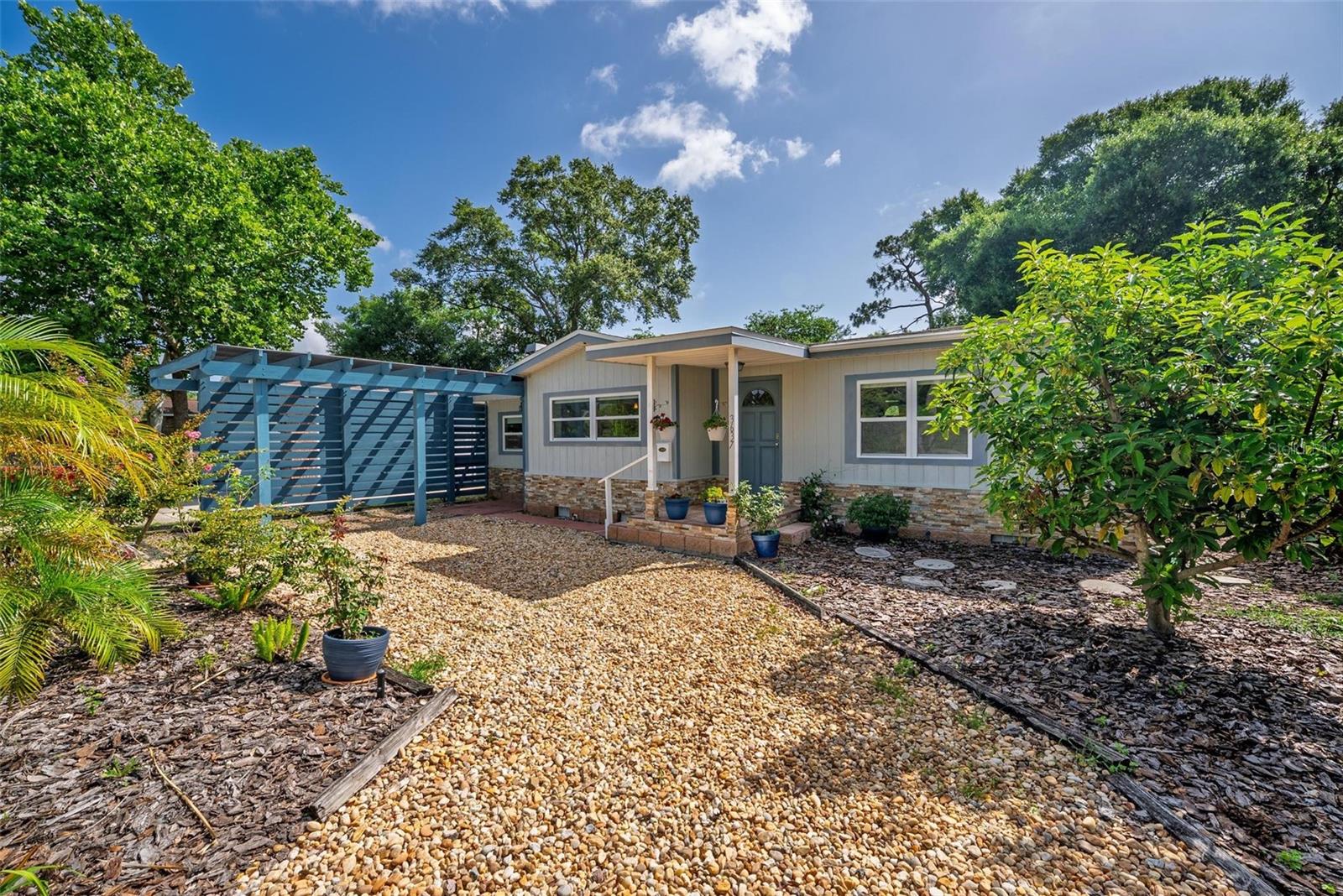 3637 DUBSDREAD CIRCLE