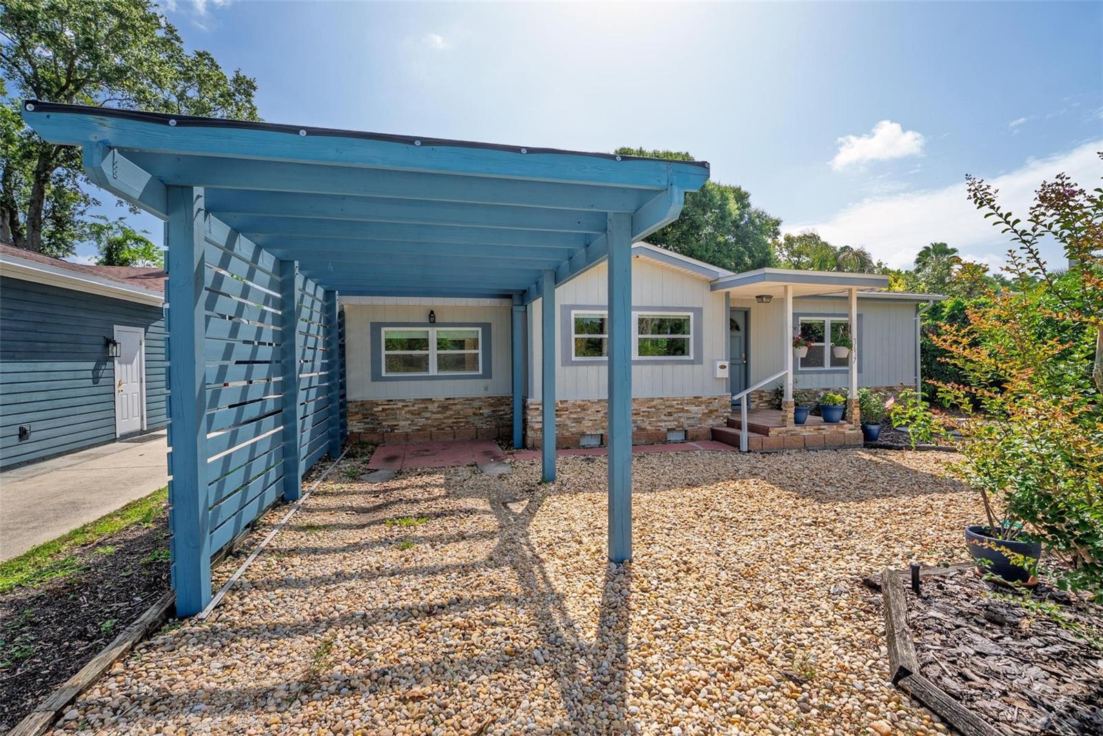 3637 DUBSDREAD CIRCLE
