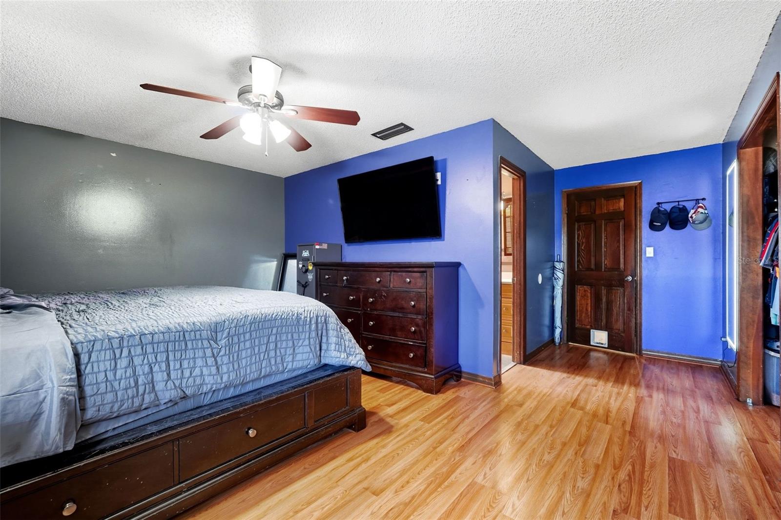 PINE LAKE ESTATES UNIT 4 - Residential