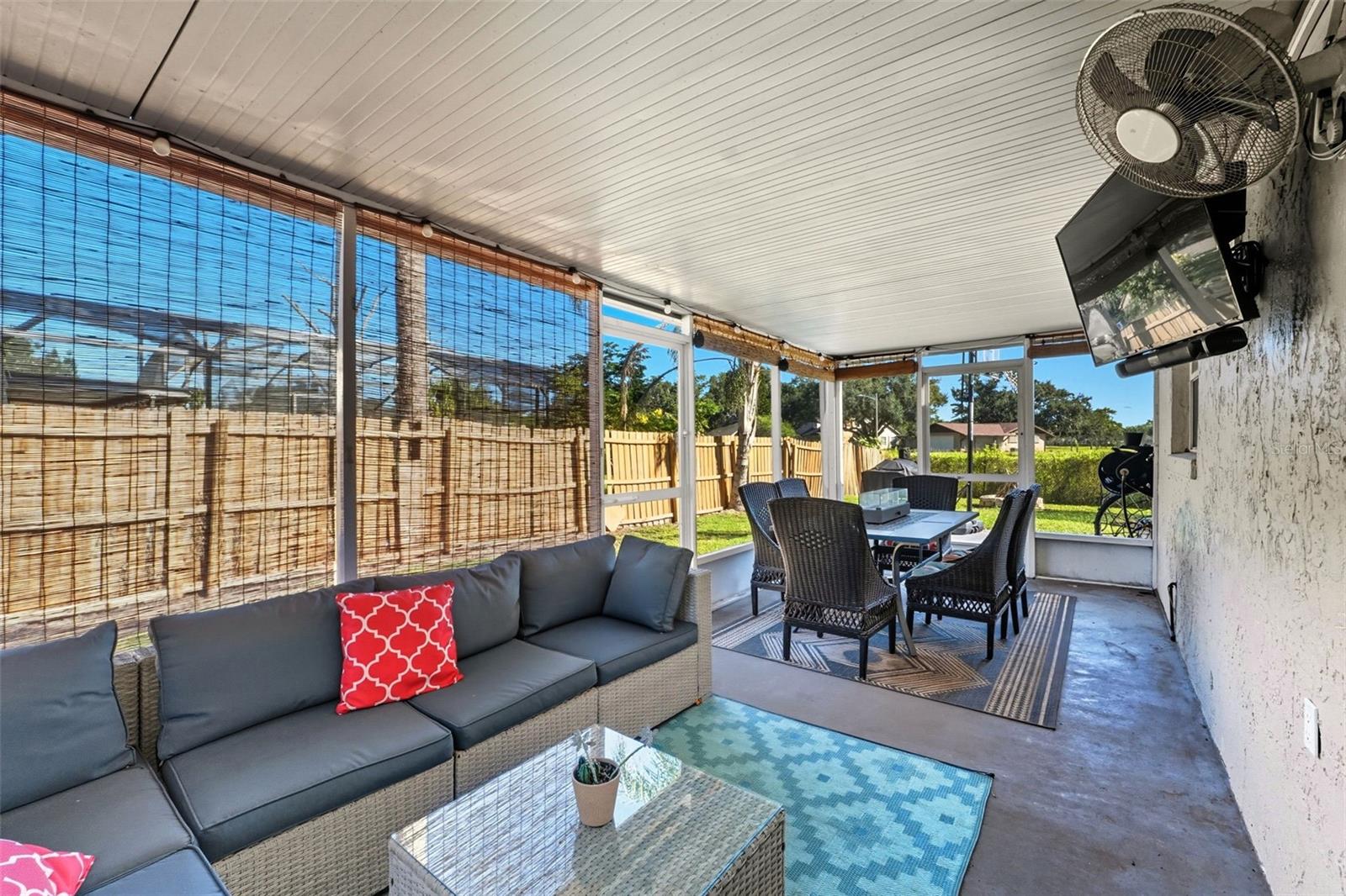 PINE LAKE ESTATES UNIT 4 - Residential