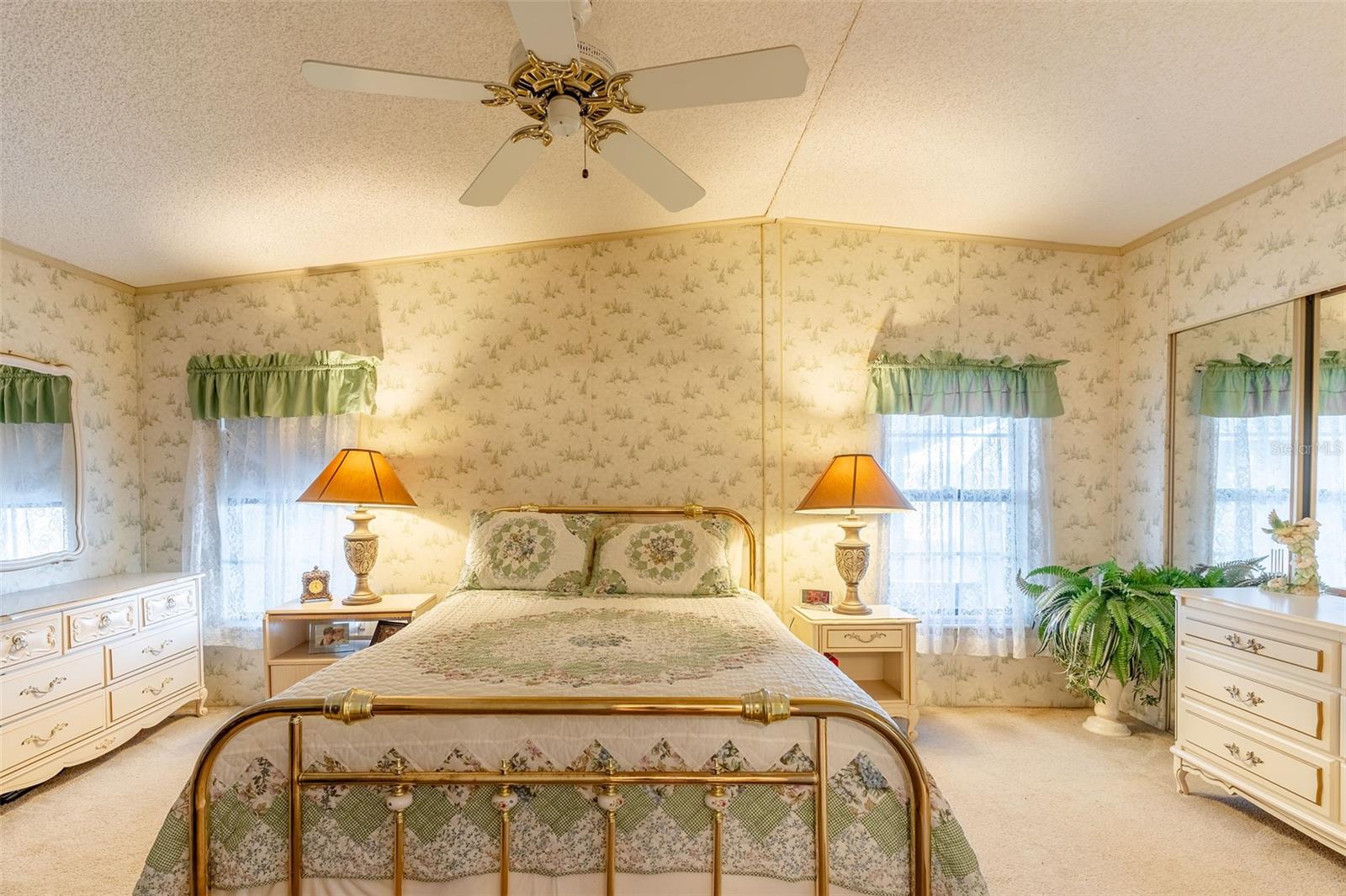 OAKWOOD ESTS - Residential