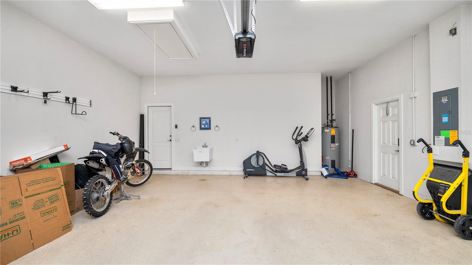 MAGNOLIA WALK PH 01 - Residential